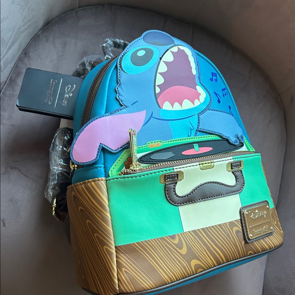 Loungefly Disney Stitch record player Mini Backpack - NWT!! - Picture 3 of 3